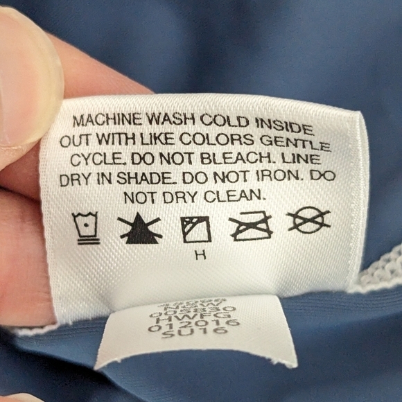 Hanna Andersson Disney Mickey Mouse Rashguard Swim Shirt 150 12 - Picture 4 of 5